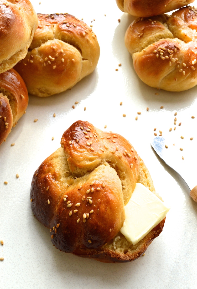 Mini Challah Bread Rolls